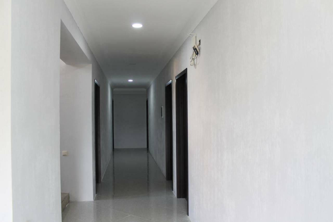 Kukaracha Hotel Ureki Kültér fotó